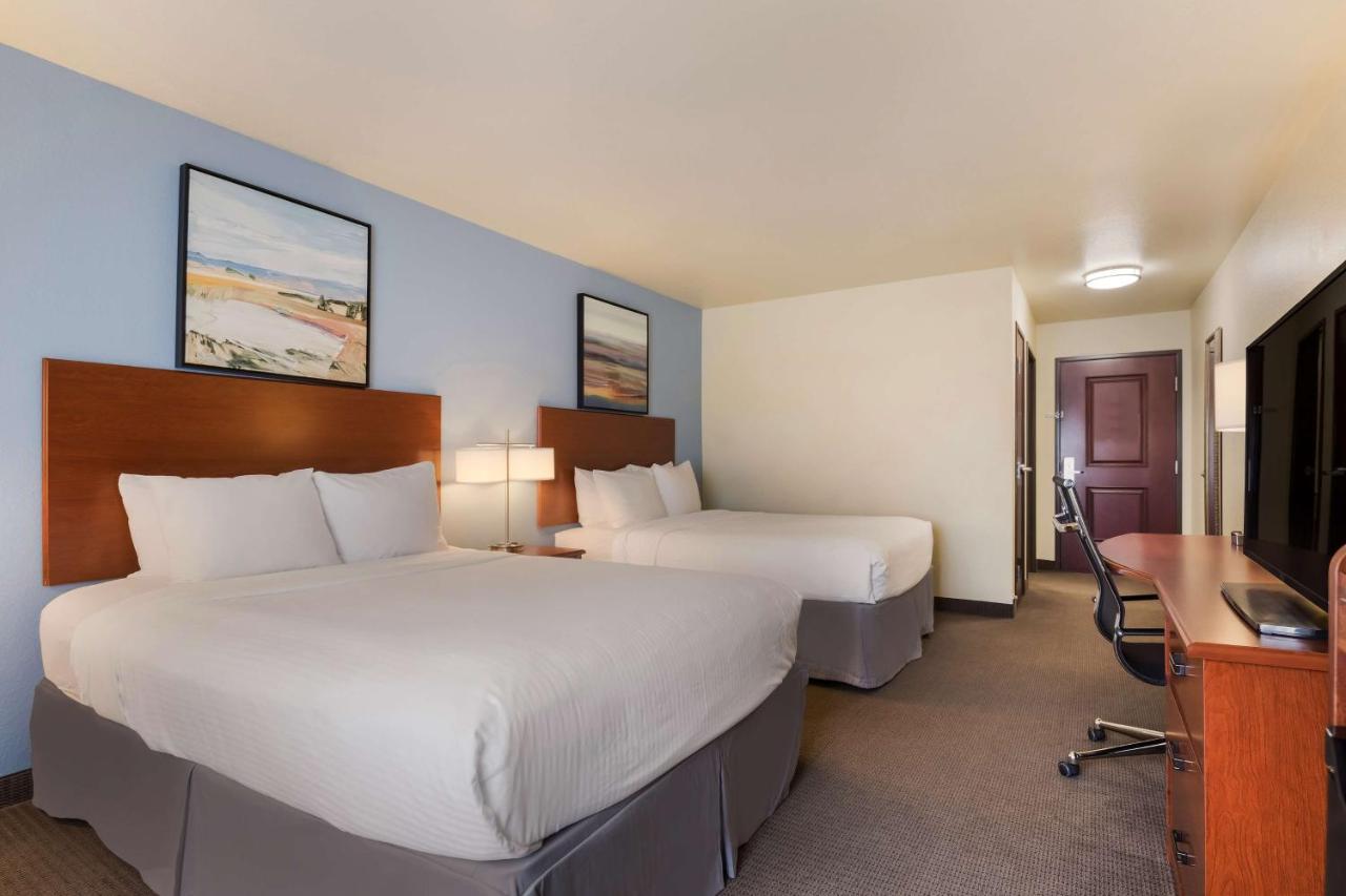Best Western Coffeyville Central Business District Inn And Suites Exterior photo